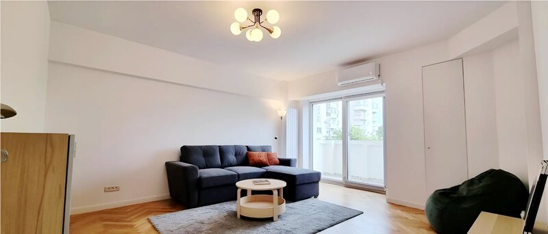 Piata Unirii- Horoscop - 2 camere LUX - vedere spate